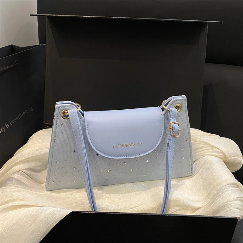 Elegante sternverzierte Umhängetasche