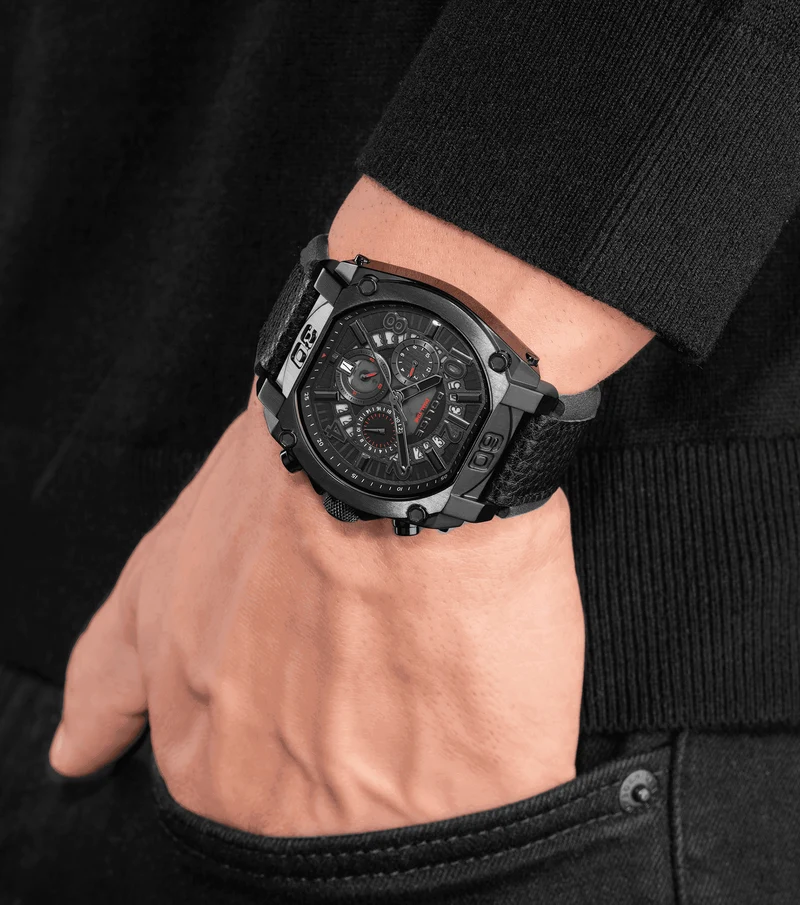 Police Norwood PEWJF0021903 Herrenuhr Schwarz • Zweitzeit-Funktion • Doppellagiges Lederarmband