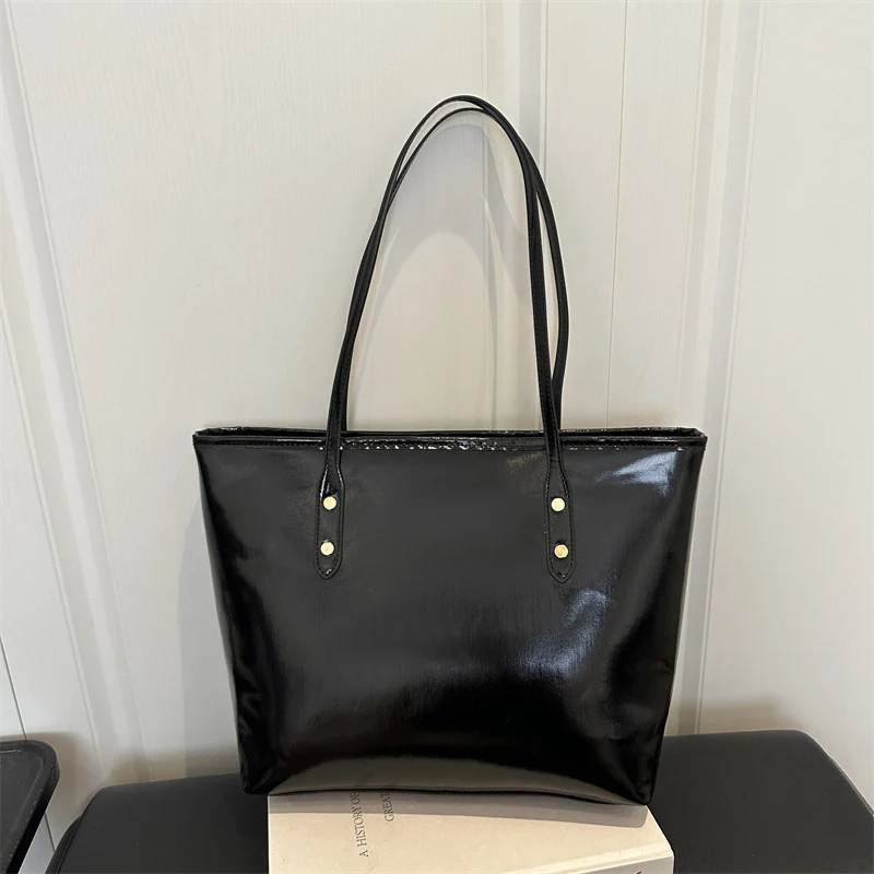 Elegante Glänzende Tragetasche