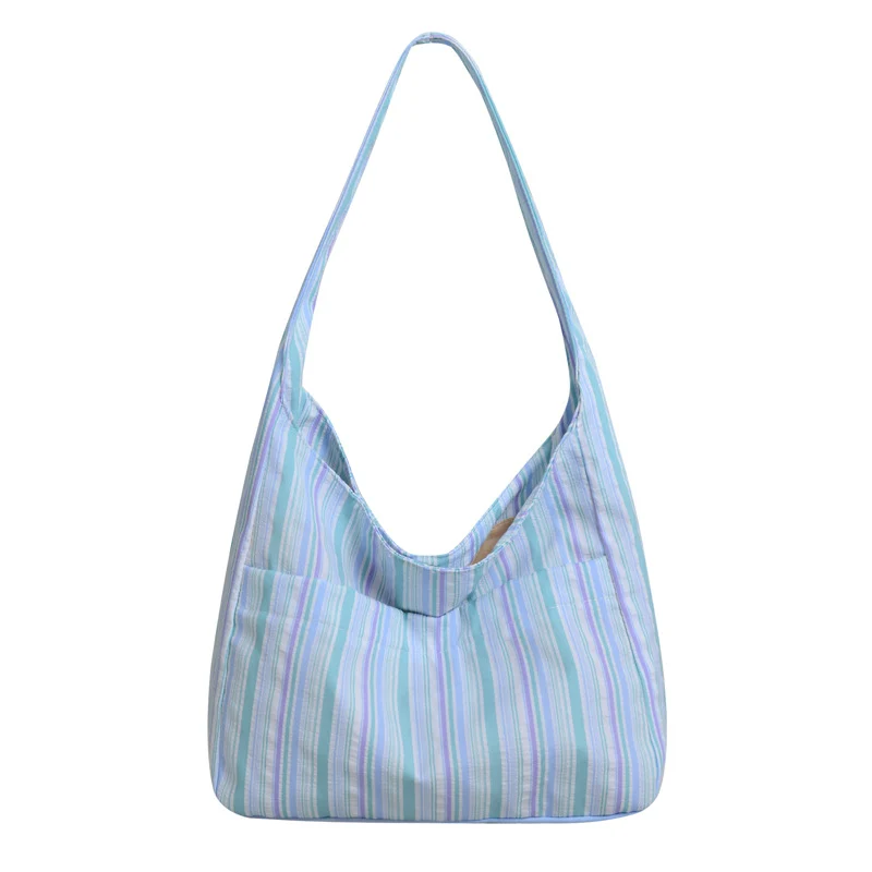 Lässige gestreifte Schultertasche
