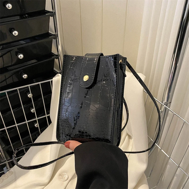 Croc-Prägung Mini Umhängetasche