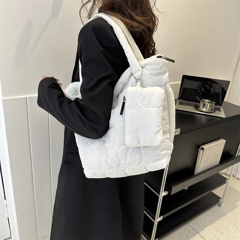 Gemütliche Stepp-Tasche