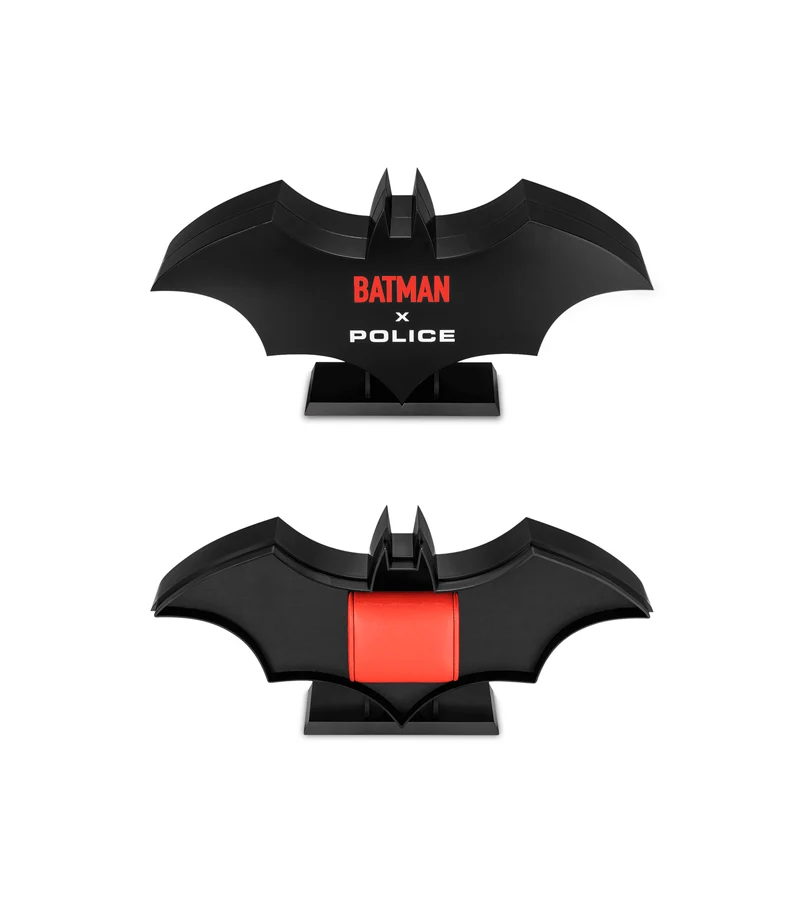 Police Crusader PEWGQ0089902-SET Herrenuhr Schwarz • Multifunktions-Chronograph • Batman-Edition mit Batarang Armband
