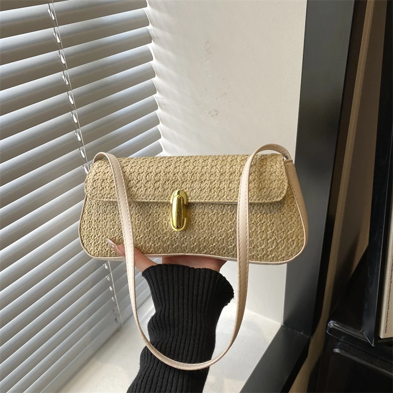 Strukturierte Handtasche