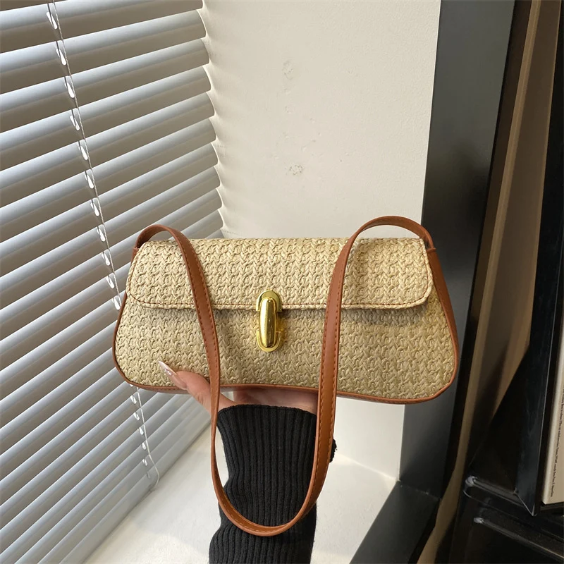 Strukturierte Handtasche