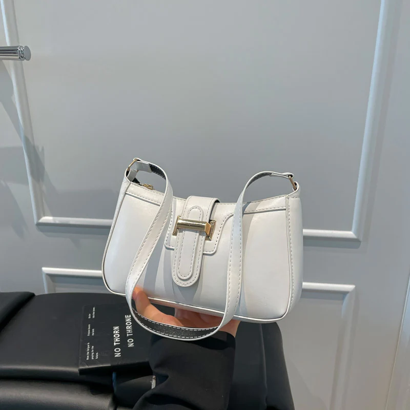 Strukturierte Handtasche