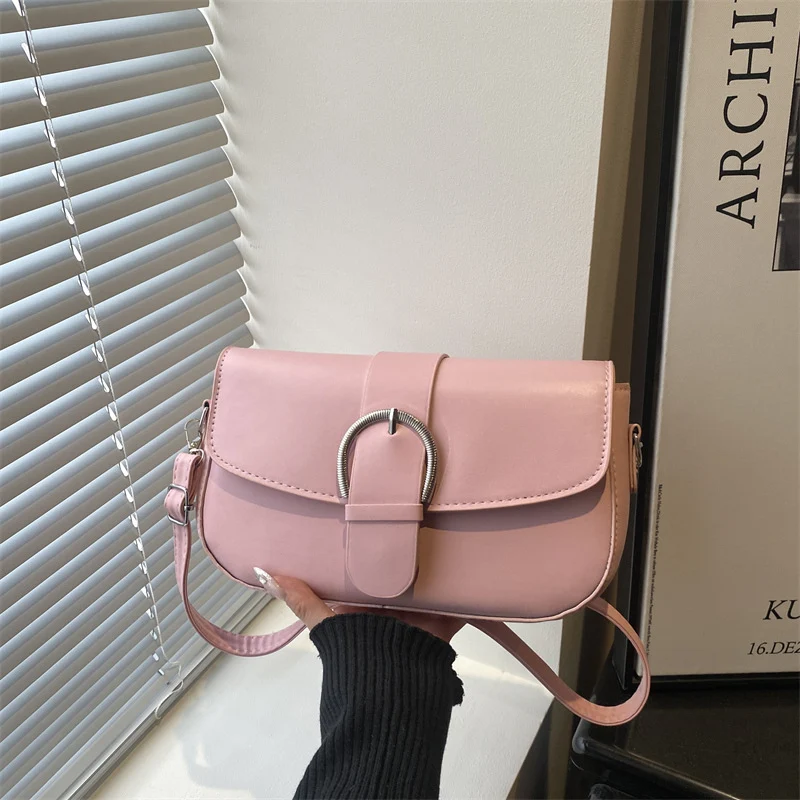 Strukturierte Crossbody-Handtasche
