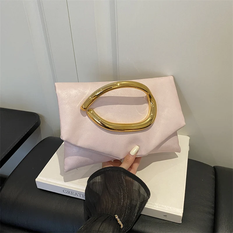 Gefaltete Clutch