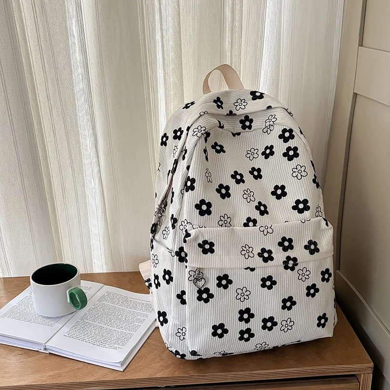Blumengemusterter Freizeitrucksack Karnz