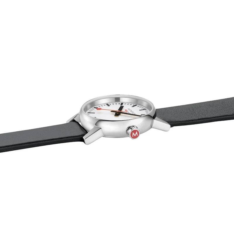 Mondaine evo2 MSE.30110.LBV Damenuhr Schwarz • Saphirglas • Veganes Traubenleder