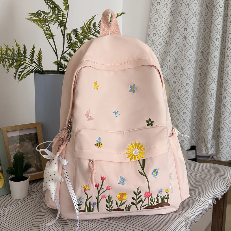 Floral Bestickter Rucksack Karnz 1791204649