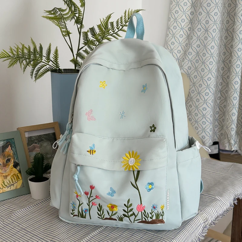Floral Bestickter Rucksack Karnz 1791204649