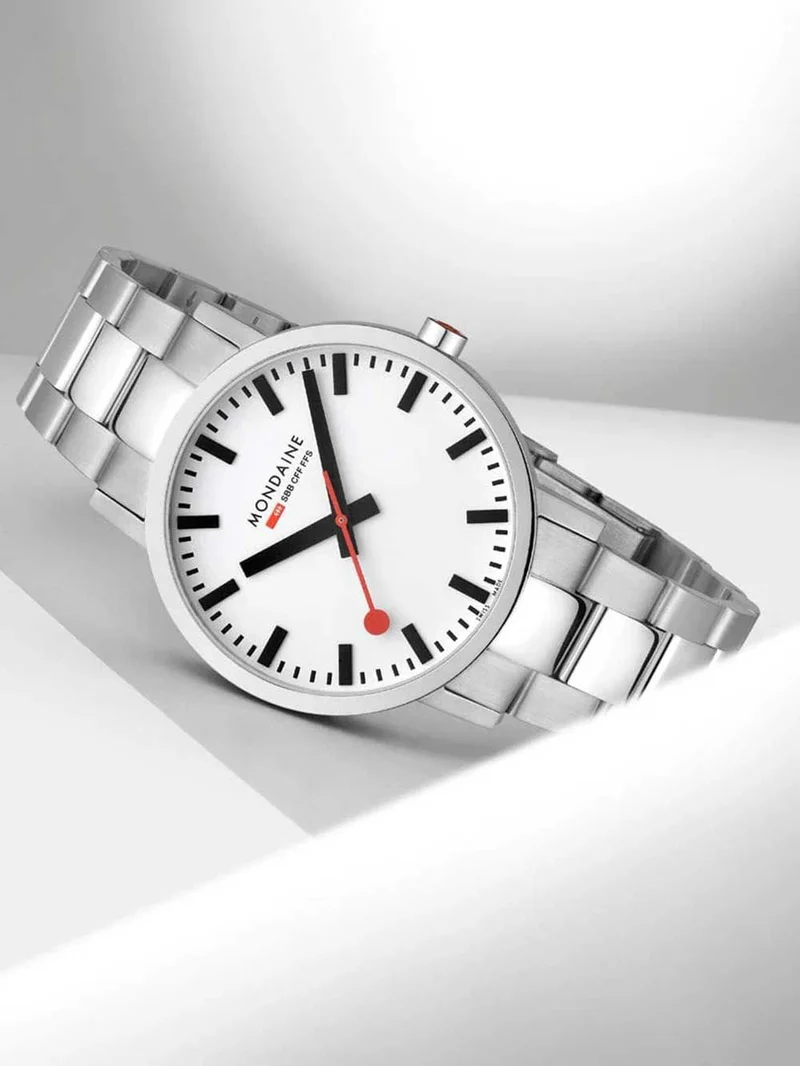 Mondaine Classic A660.30360.11SBJ Herrenuhr Silber • Saphirglas • Schweizer Quarzwerk
