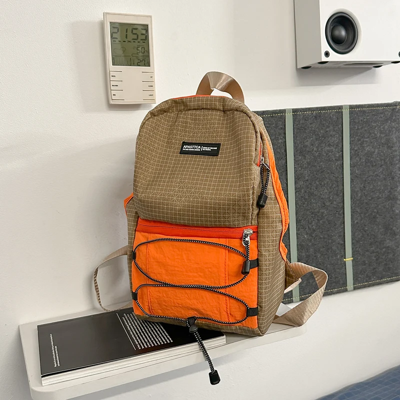 Modebewusster verstellbarer Rucksack Karnz