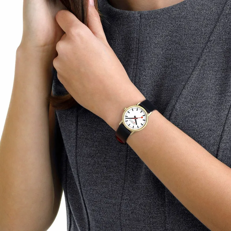 Mondaine Classic A658.30323.10SBBV Damen Armbanduhr • Saphirglas • Schweizer Quarzwerk
