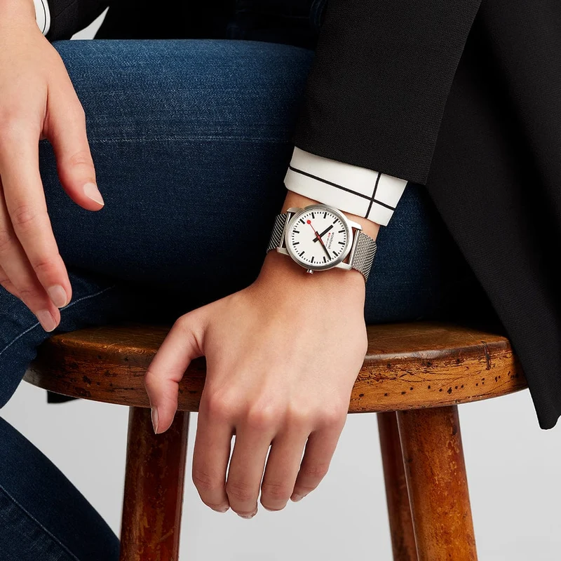 Mondaine Simply Elegant A400.30351.16SBZ Damen Armbanduhr • Saphirglas • Swiss Made