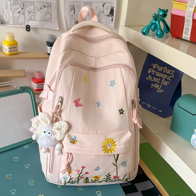 Bestickter Blumenmuster-Rucksack Karnz
