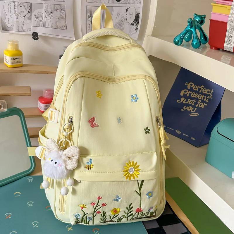 Bestickter Blumenmuster-Rucksack Karnz