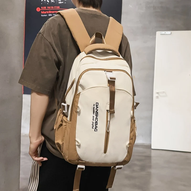 Langlebiger Mehrfachfächer-Rucksack Karnz