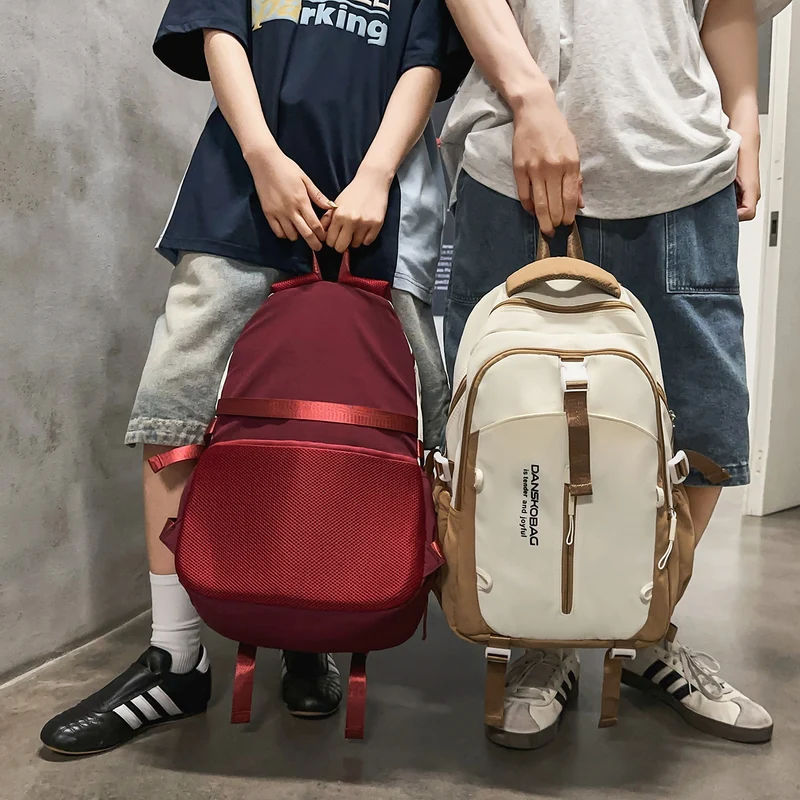 Langlebiger Mehrfachfächer-Rucksack Karnz