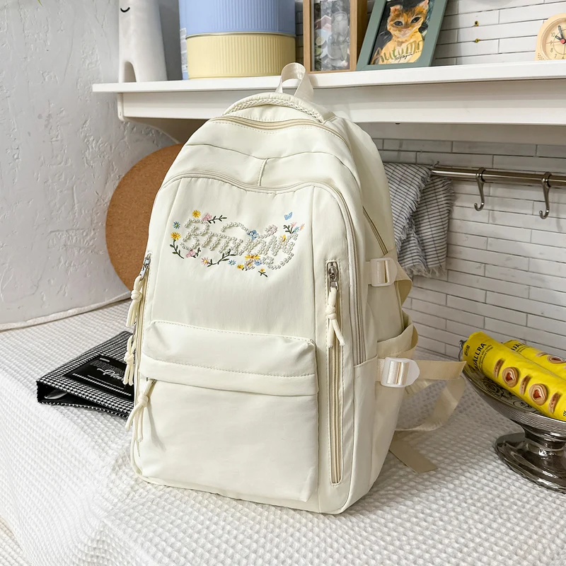 Bestickter Mehrfach-Taschen Rucksack Karnz