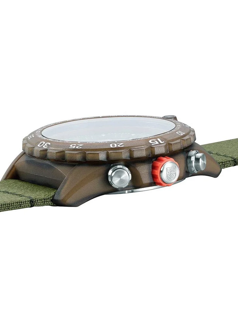Luminox Bear Grylls Survival Eco Master XB.3757.ECO Herren Armbanduhr Grün • Saphirglas • Schweizer Chronograph