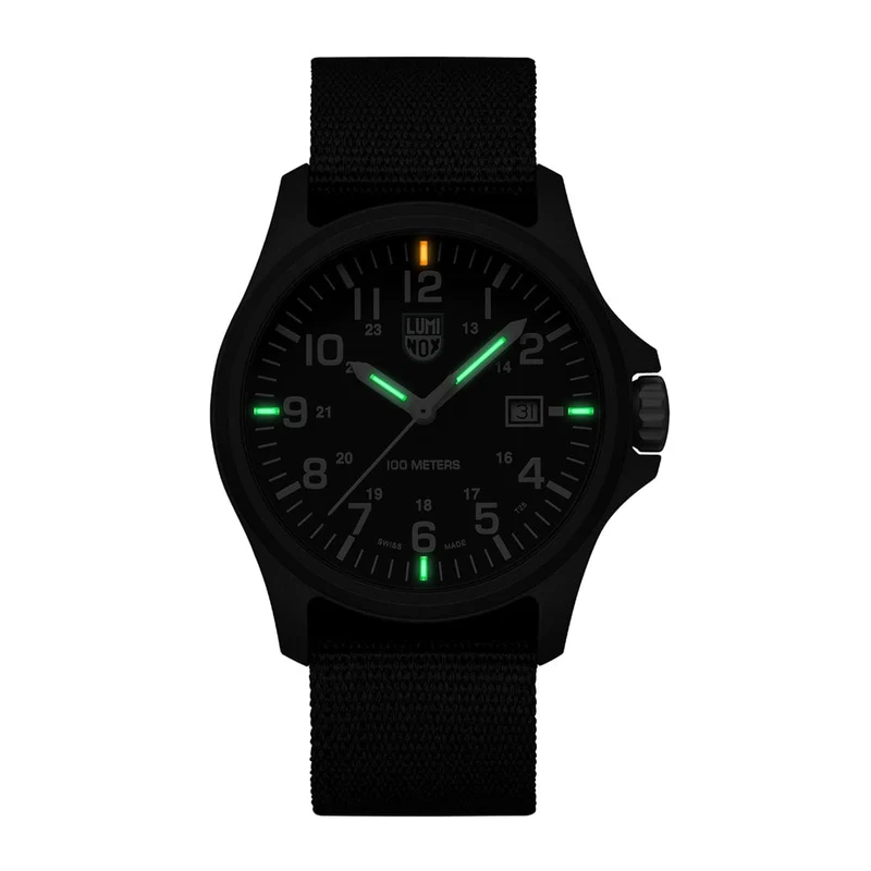 Luminox Moon Valley X2.2401.NB Herren Armbanduhr Schwarz • CARBONOX-Gehäuse • Luminox Light Technology