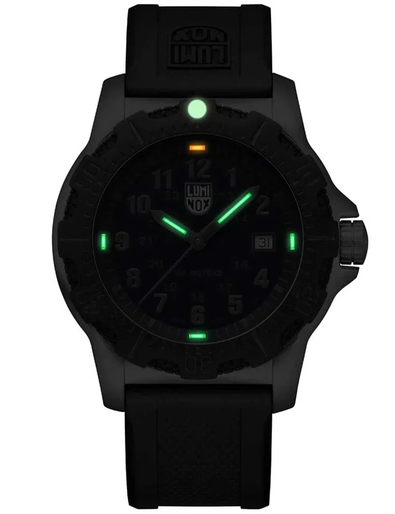 Luminox Manta Ray Steel X2.2133 Herren Armbanduhr • Schweizer Quarzwerk • Tritium-Leuchtmasse