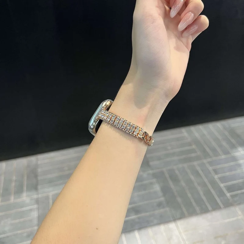 Mega Süß Apple Smartwatch Metall Und Strass Universell Armband
