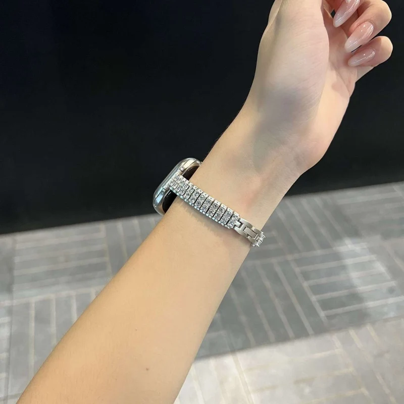 Mega Süß Apple Smartwatch Metall Und Strass Universell Armband
