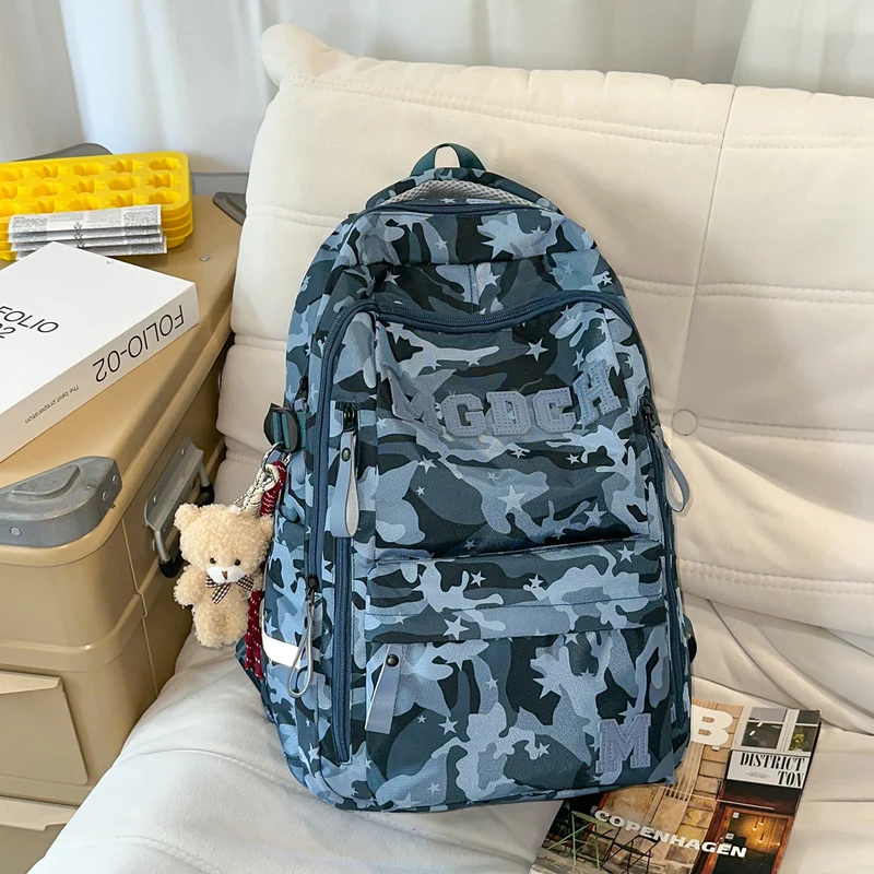 Robuster camo-bedruckter Tagesrucksack Karnz