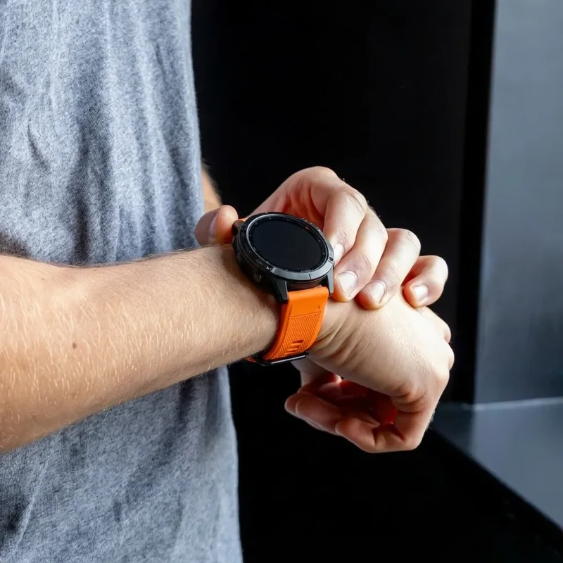 Garmin Fenix 9 Pro - 47mm Silikonarmband (Orange)