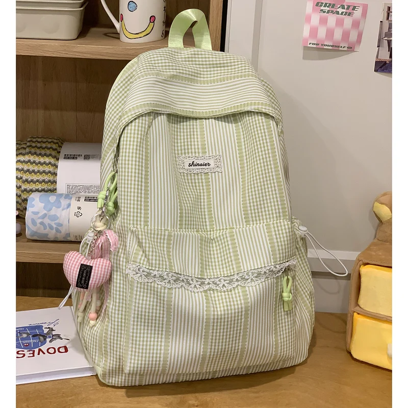 Süßer gestreifter Rucksack Karnz