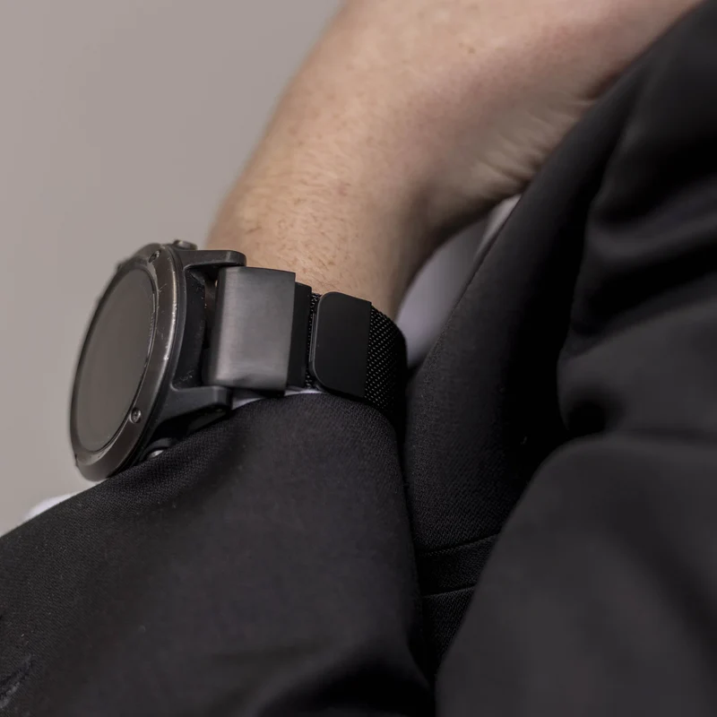 Garmin Fenix 9 - 47mm Milanese Armband (Schwarz)