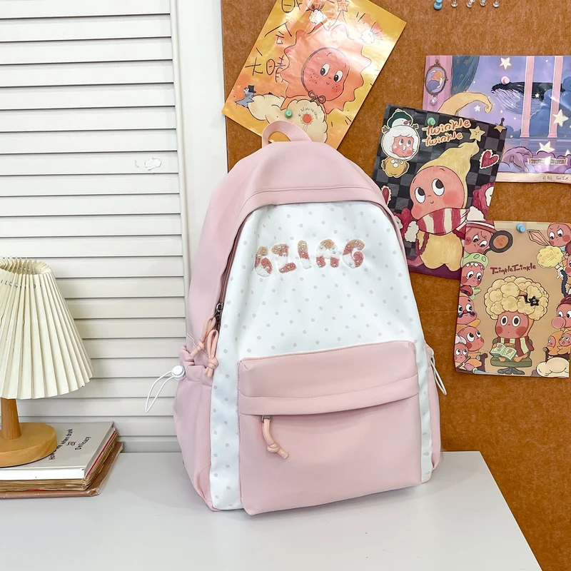 Niedlicher Rucksack mit Punktmuster Karnz