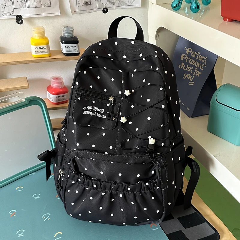 Niedlicher Pünktchen-Design Rucksack Karnz