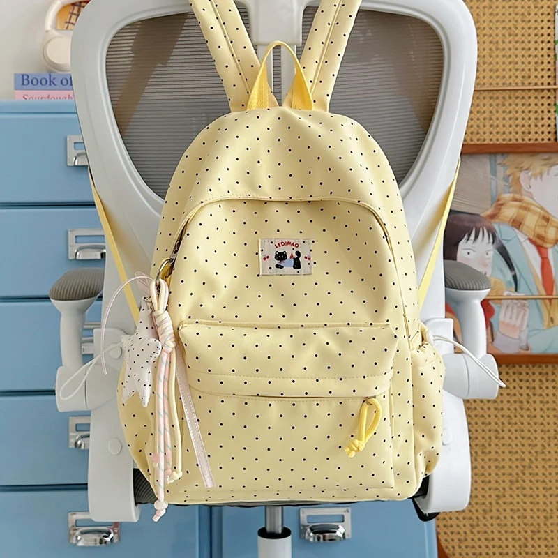 Süßer gepunkteter Rucksack Karnz