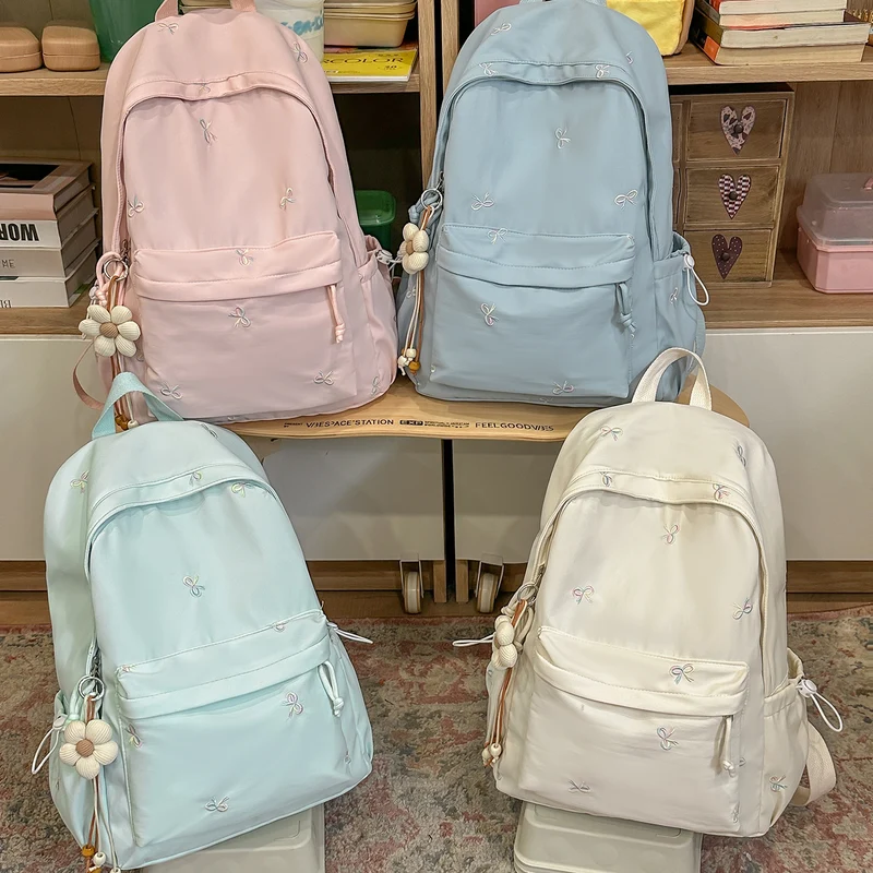 Dekorativer Bestickter Rucksack Karnz 1791205744