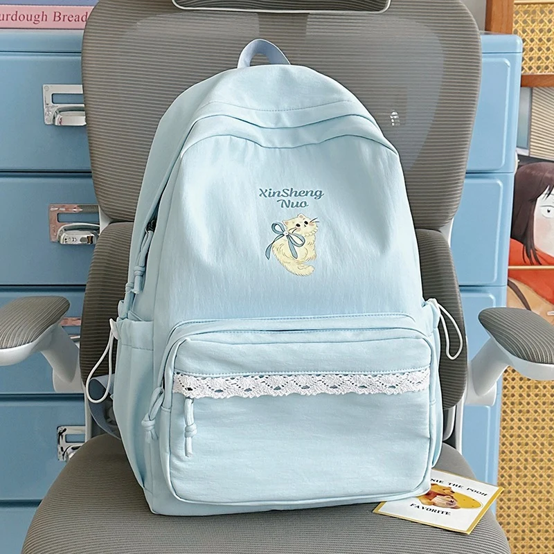 Süßer grafischer bestickter Rucksack Karnz