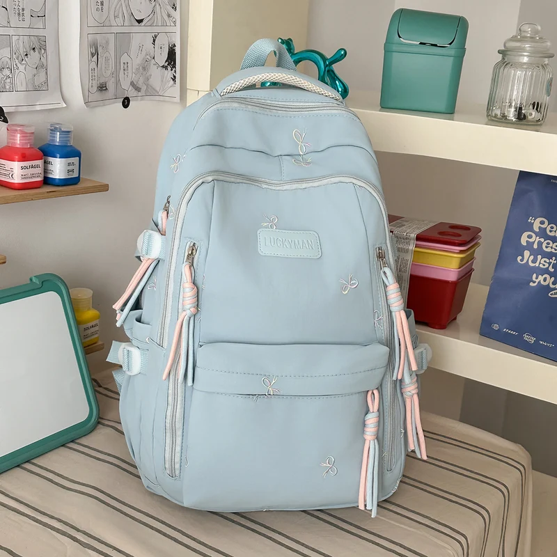 Niedlicher bestickter lässiger Rucksack Karnz
