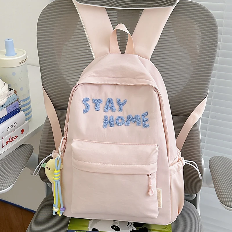 Niedlicher bestickter Rucksack Karnz