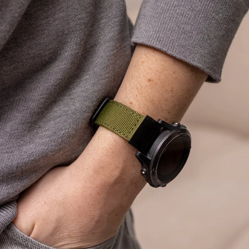 Garmin Fenix 9 - 51mm Schnallen-Nylonarmband (Grün)