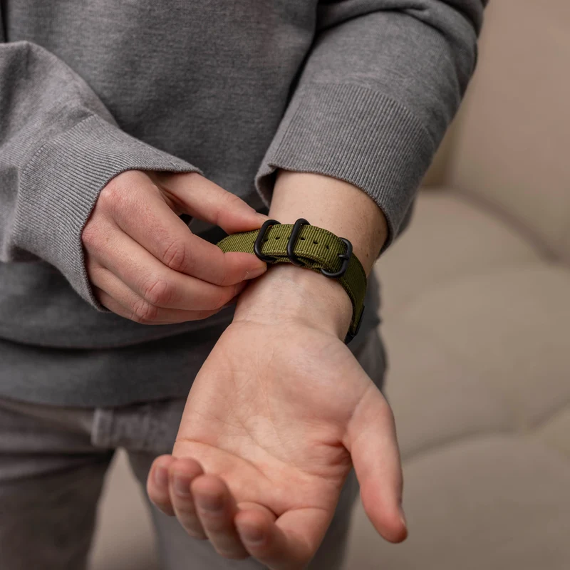 Garmin Fenix 9 - 51mm Schnallen-Nylonarmband (Grün)