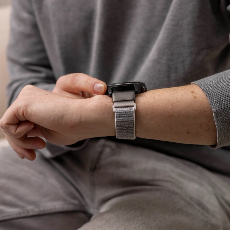 Garmin Fenix 9 - 51mm Nylonarmband (Muschelweiß)