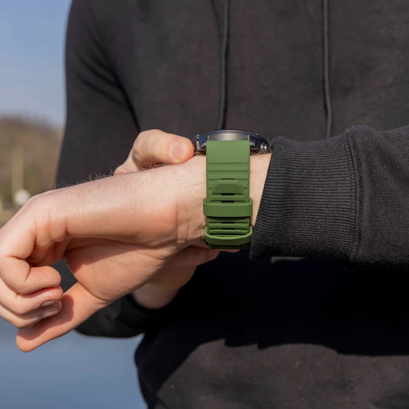 Bandz Garmin Fenix 9 - 51mm Schnallen-Silikonarmband (Dunkelgrün)