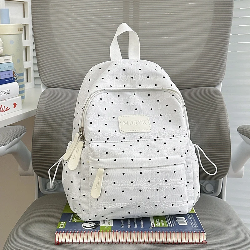 Kompakte Pünktchen Rucksack Karnz
