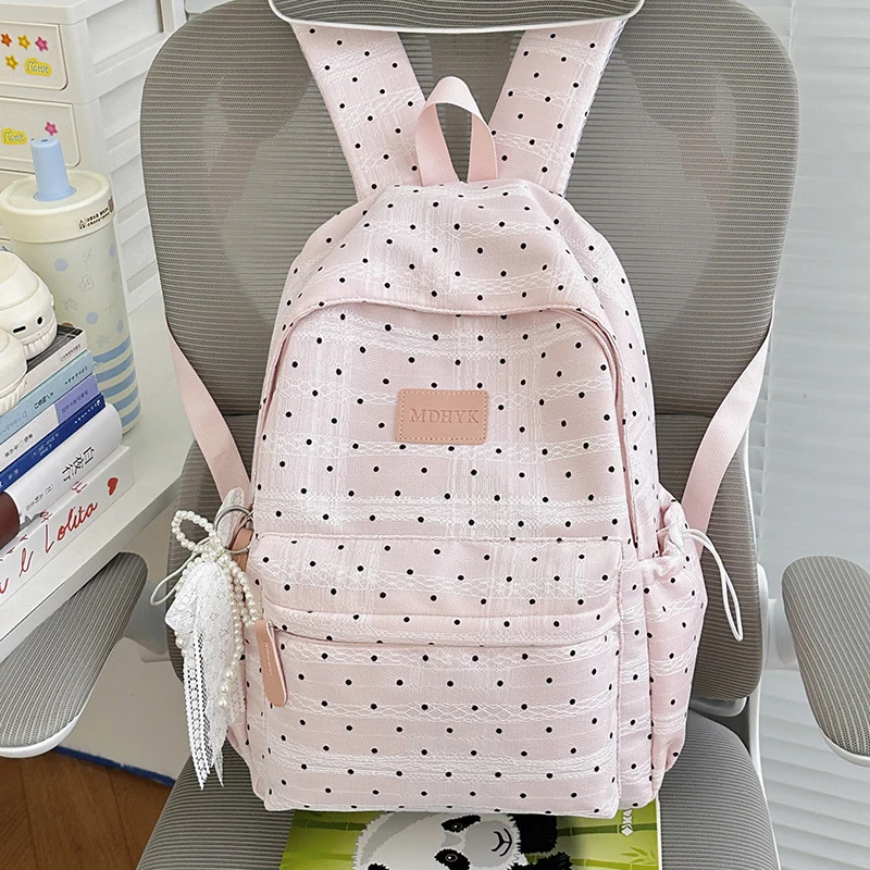 Kompakte Pünktchen Rucksack Karnz
