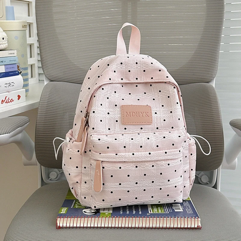 Kompakte Pünktchen Rucksack Karnz
