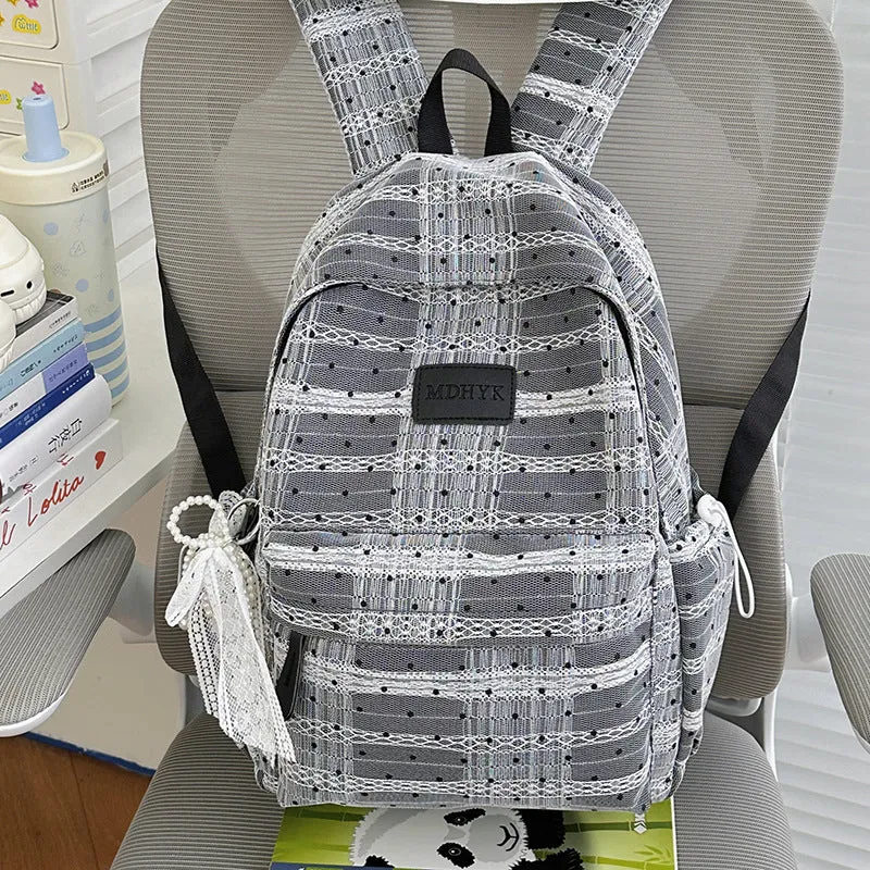 Kompakte Pünktchen Rucksack Karnz