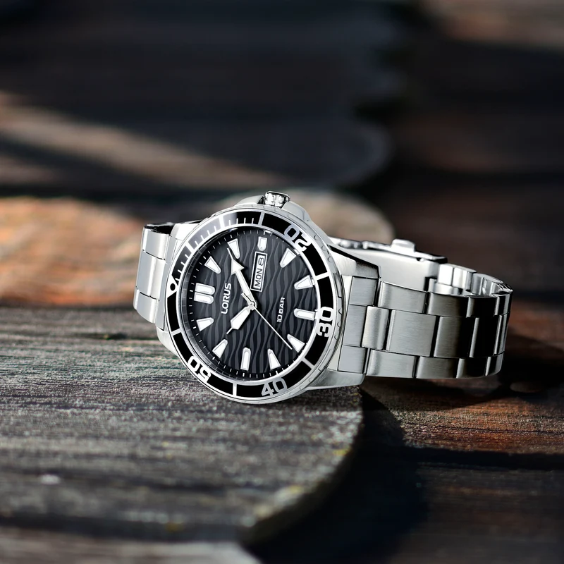 Lorus Sports RH355AX9 Herrenuhr Schwarz • Mineralglas • Datum & Wochentag